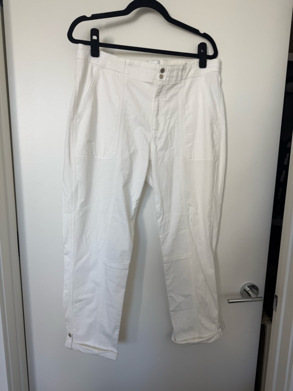 White House Black Market White Men's Straight Cargo Pants